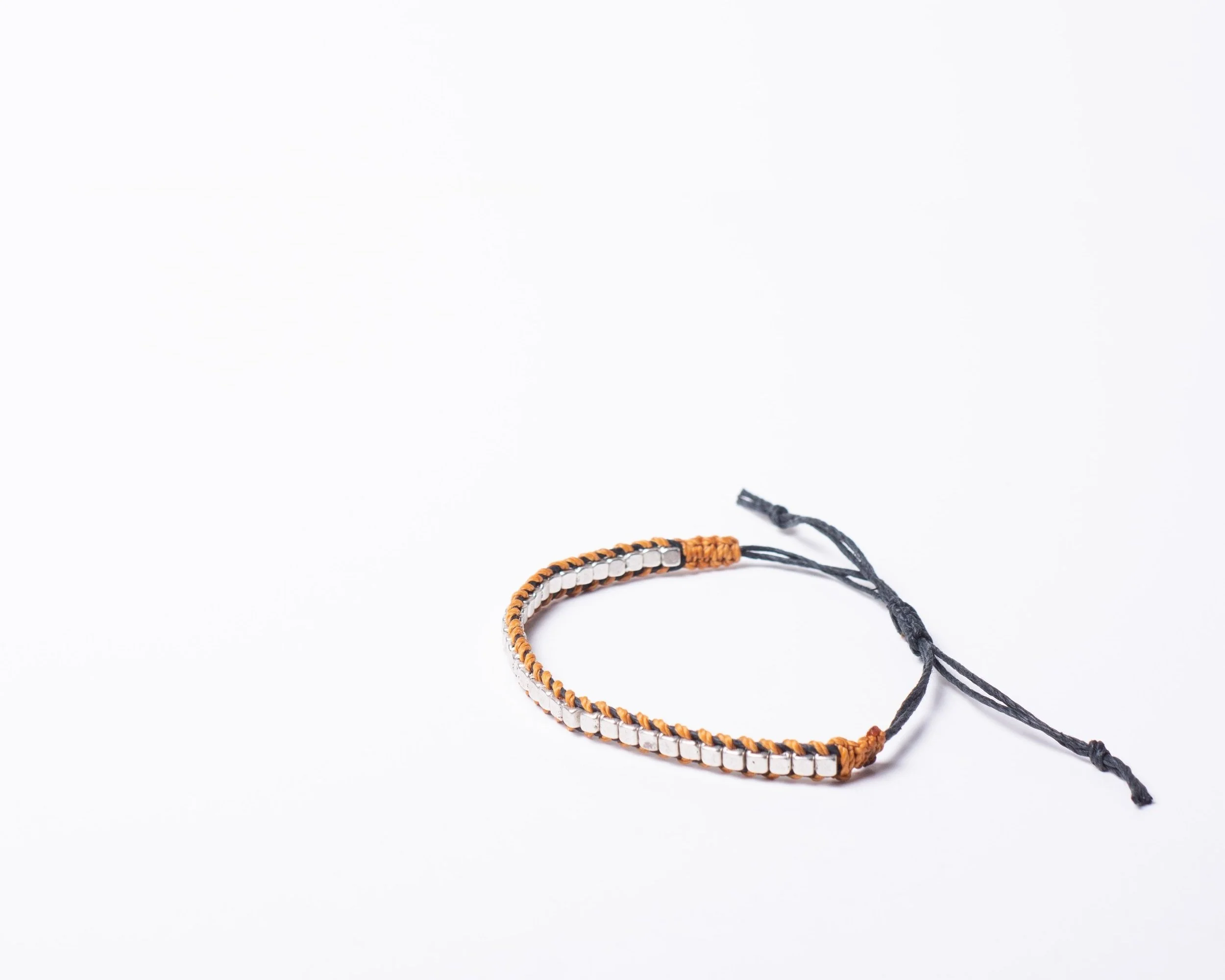 Cubed Square Knot Bracelet — Mi Esperanza